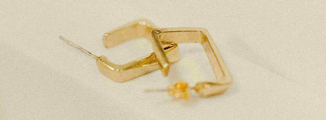 Evde Altın Nasıl Parlatılır? İlk Günkü Işıltısına Geri Döndürme Rehberi